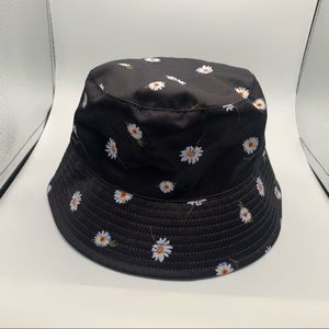 Daisy Flower Black Sun Hat